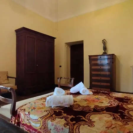 Pantiera Bed & Breakfast *