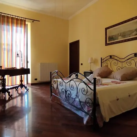 Pantiera Bed & Breakfast *