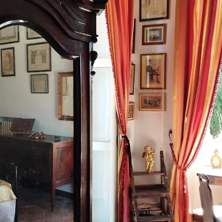 Pantiera Oda ve Kahvaltı Martinsicuro